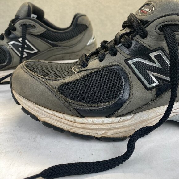 New Balance ML2002RB Black Grey White Suede OG Men’s Size 8D - Picture 11 of 16